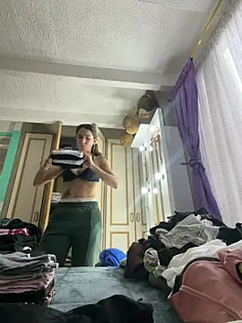 Snapshot of Niky_777 chatting on 05-13-26, 09:00 Niky 777 online show from 05-13-26, 09:00