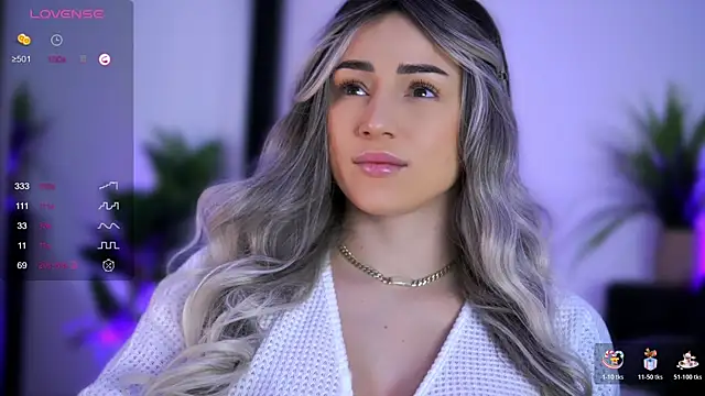 AishaCarter online show from 12-19-25, 04:08