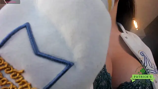 AlessiaCorleone  online show from 03-18-25, 01:32