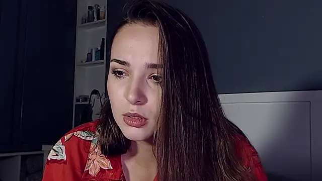 Snapshot of MeIisaLove chatting on 12-03-24, 12:35 MeIisaLove online show from 12-03-24, 12:35