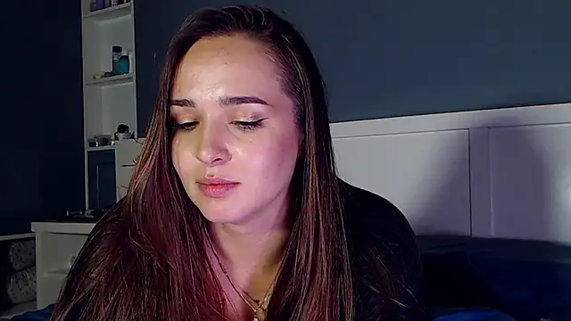 Snapshot of MeIisaLove chatting on 12-05-24, 04:55 MeIisaLove online show from 12-05-24, 04:55