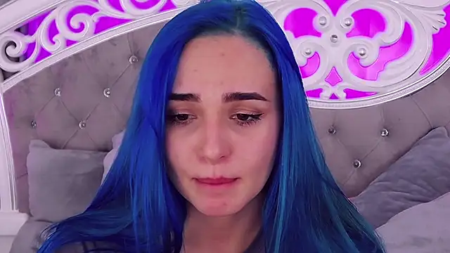 Snapshot of MeIisaLove chatting on 03-11-25, 09:45 MeIisaLove online show from 03-11-25, 09:45