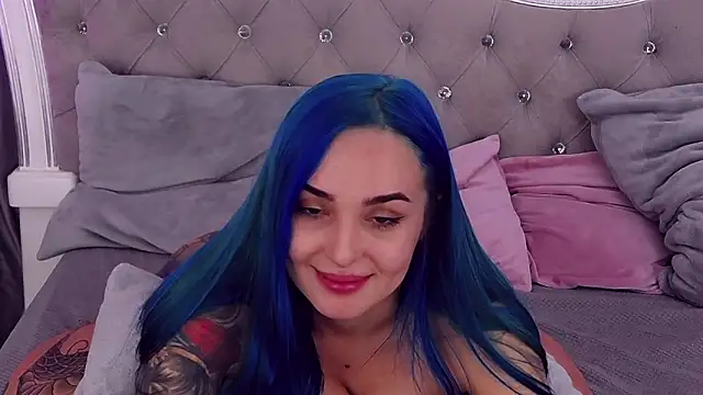 Snapshot of MeIisaLove chatting on 03-11-25, 07:03 MeIisaLove online show from 03-11-25, 07:03