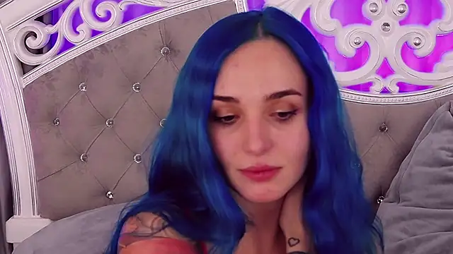 Snapshot of MeIisaLove chatting on 03-15-25, 03:29 MeIisaLove online show from 03-15-25, 03:29