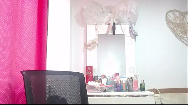 Victoria meester online show from 02-07-25, 03:08