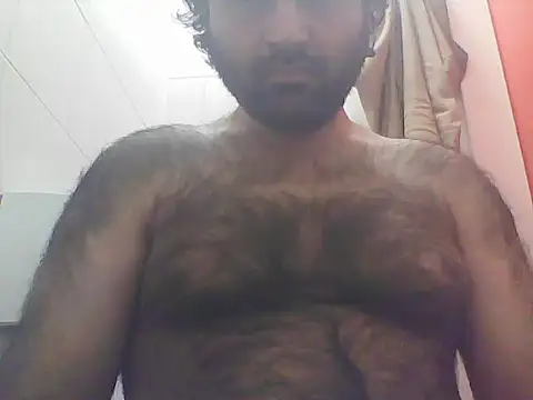 Snapshot of JohnBond009 chatting on 10-16-25, 09:27 JohnBond009 online show from 10-16-25, 09:27