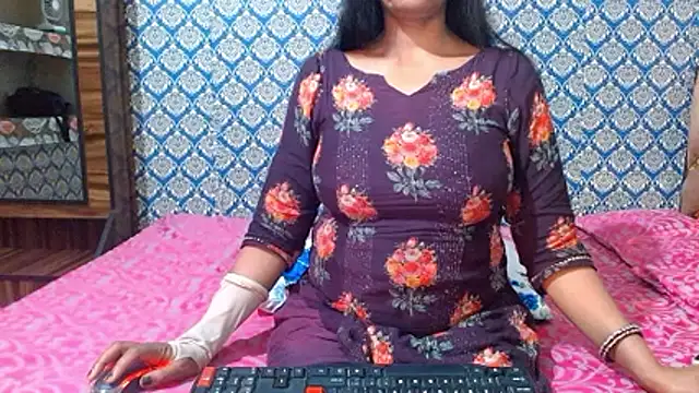 nikitahot3 online show from 12-14-25, 03:39