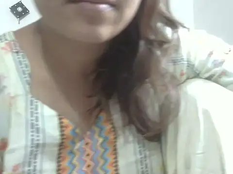 Snapshot of shekira99 chatting on 04-28-26, 03:00 shekira99 online show from 04-28-26, 03:00