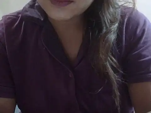 Snapshot of shekira99 chatting on 05-01-26, 03:11 shekira99 online show from 05-01-26, 03:11