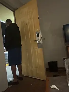 Stressreliever82 online show from 03-27-26, 08:26