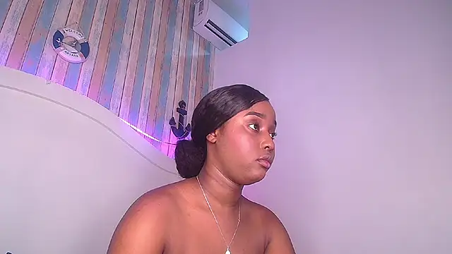 MichaelaCox online show from 06-01-26, 07:15