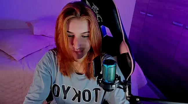 Dakotaa  online show from 12-21-24, 04:41