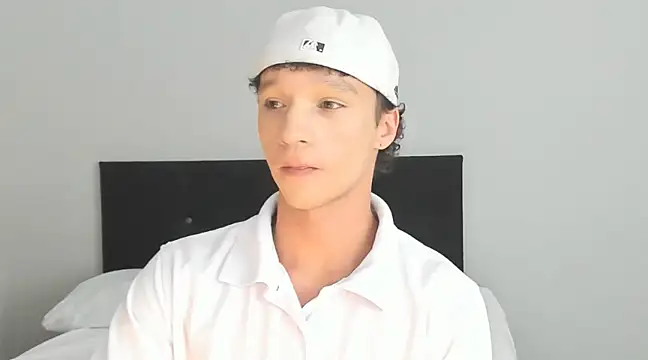 angelcortes online show from 02-28-25, 05:15