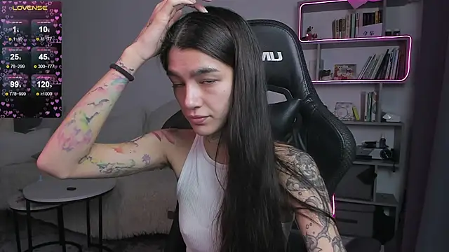 Snapshot of vinkitinkii chatting on 03-01-25, 09:51 vinkitinkii online show from 03-01-25, 09:51