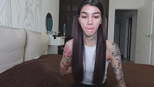 Snapshot of vinkitinkii chatting on 11-06-25, 07:09 vinkitinkii online show from 11-06-25, 07:09