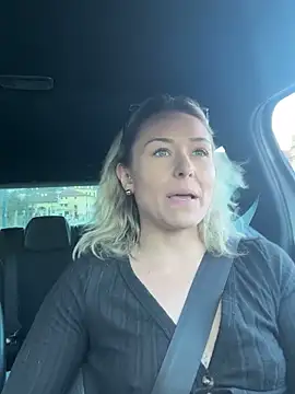 petrouchkaaa  online show from 02-17-26, 03:08