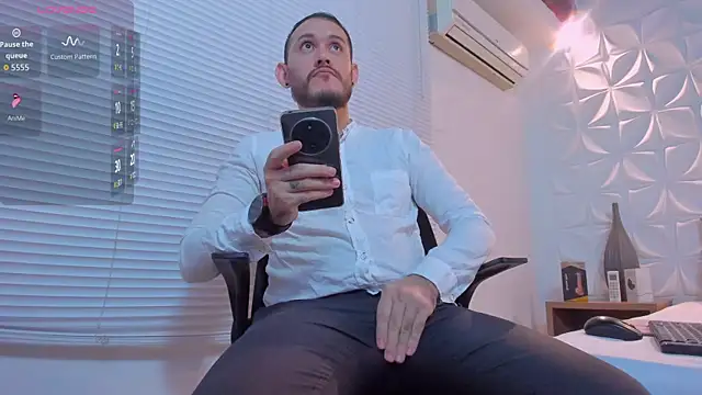 Snapshot of jeanpiere_ chatting on 11-11-25, 03:06 jeanpiere online show from 11-11-25, 03:06