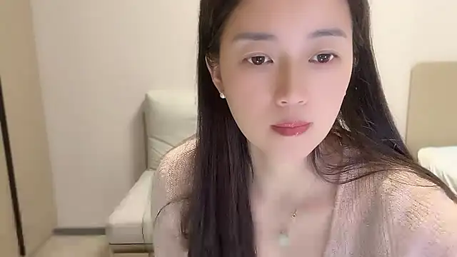 Snapshot of A-xena chatting on 10-18-25, 02:29 A-xena online show from 10-18-25, 02:29