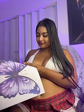 NatashaBrown12 online show from 12-13-25, 08:36