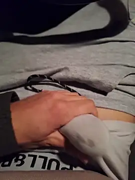 Snapshot of _badboyyy_6969 chatting on 11-05-25, 05:35 badboyyy 6969 online show from 11-05-25, 05:35