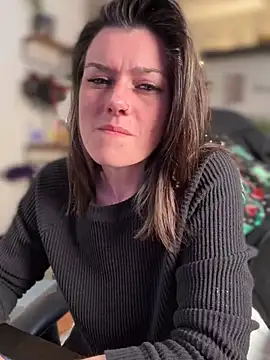 LadyLena1 online show from 01-06-25, 03:09