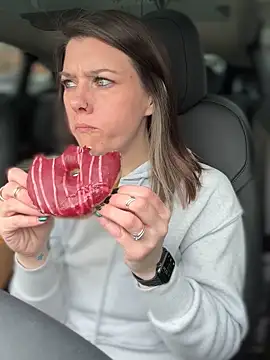 LadyLena1 online show from 01-11-25, 09:36