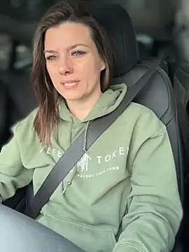 LadyLena1 online show from 02-07-25, 09:26