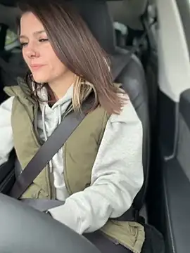 LadyLena1 online show from 10-12-25, 06:29