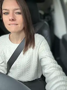 LadyLena1 online show from 11-13-25, 07:13