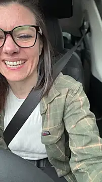 Snapshot of LadyLena1 chatting on 02-19-26, 07:10 LadyLena1 online show from 02-19-26, 07:10