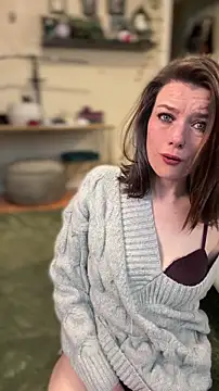 Snapshot of LadyLena1 chatting on 02-22-26, 12:45 LadyLena1 online show from 02-22-26, 12:45