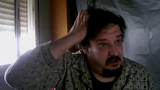 porkorossy online show from 12-15-25, 08:51