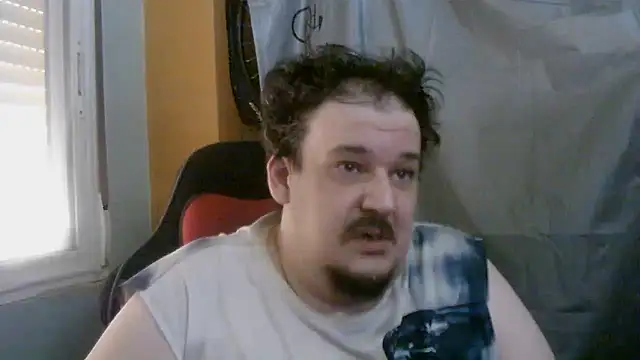 Snapshot of porkorossy chatting on 06-16-26, 10:29 porkorossy online show from 06-16-26, 10:29