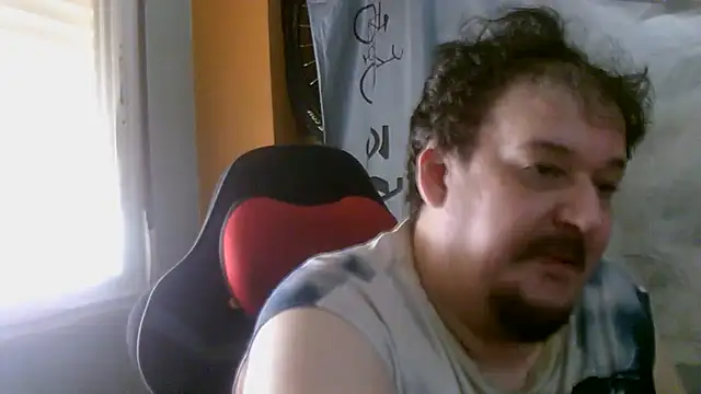 Snapshot of porkorossy chatting on 06-18-26, 09:25 porkorossy online show from 06-18-26, 09:25