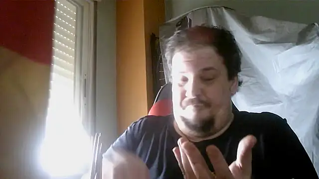 Snapshot of porkorossy chatting on 06-27-26, 08:30 porkorossy online show from 06-27-26, 08:30