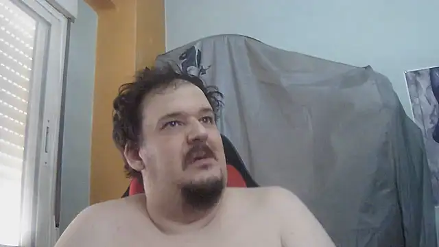 Snapshot of porkorossy chatting on 06-27-26, 01:28 porkorossy online show from 06-27-26, 01:28