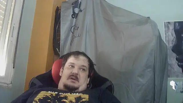 Snapshot of porkorossy chatting on 06-28-26, 12:55 porkorossy online show from 06-28-26, 12:55