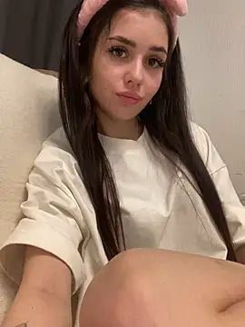 SofiaLaLight online show from 12-13-24, 11:50