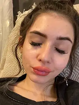 SofiaLaLight online show from 12-25-24, 12:47