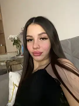 SofiaLaLight online show from 10-19-25, 10:49