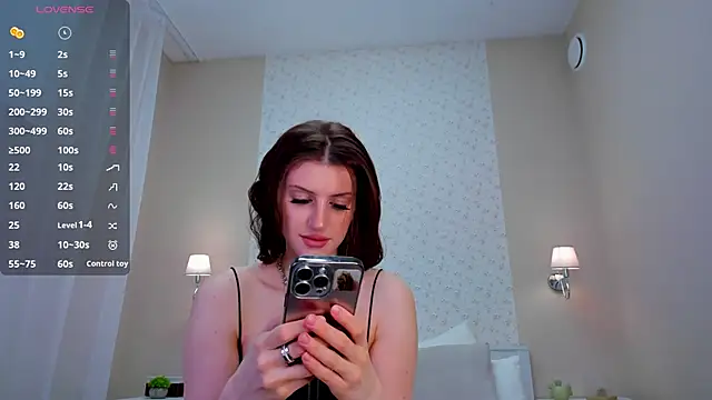 Skinny Alice online show from 10-15-25, 01:28