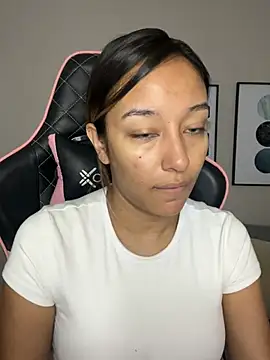 DianaHopson online show from 02-15-25, 11:17