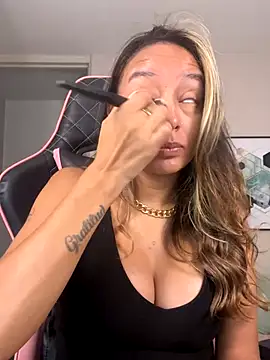 DianaHopson online show from 10-02-25, 11:06