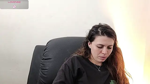 irinasweet27 online show from 10-18-25, 02:14