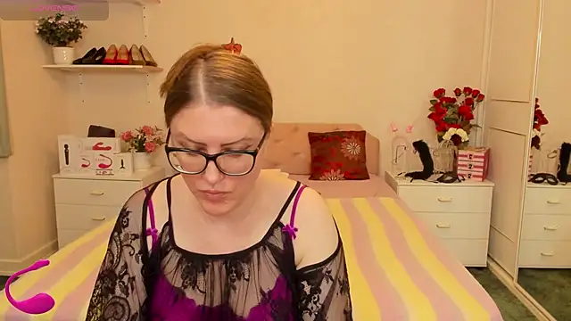 AmandamurX online show from 06-24-26, 01:32
