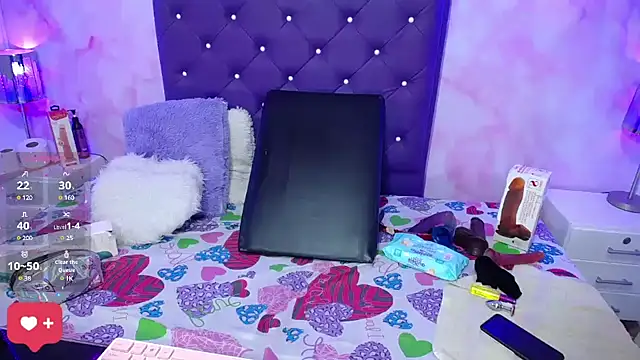 Snapshot of sexycandy07 chatting on 01-10-25, 03:39 sexycandy07 online show from 01-10-25, 03:39