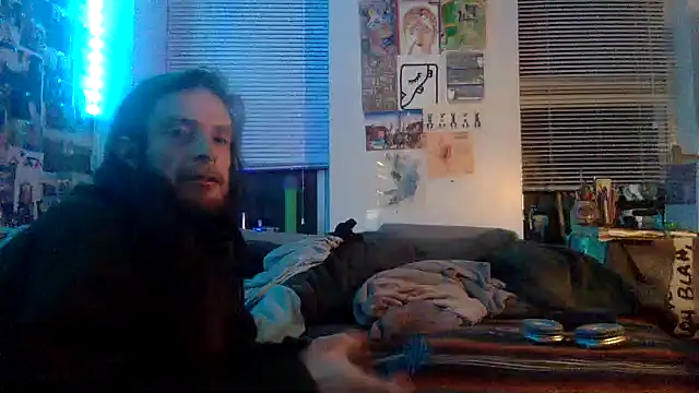 Snapshot of DownstairsSky chatting on 12-22-24, 05:56 DownstairsSky online show from 12-22-24, 05:56