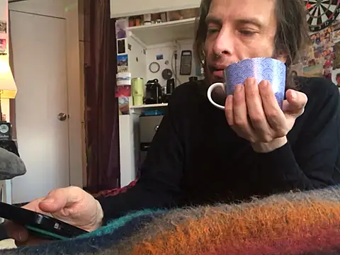 Snapshot of DownstairsSky chatting on 01-26-25, 05:13 DownstairsSky online show from 01-26-25, 05:13