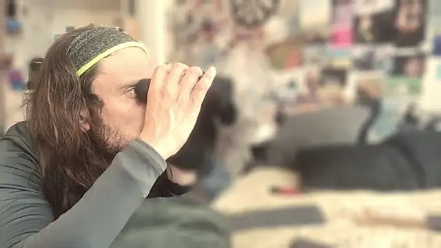 Snapshot of DownstairsSky chatting on 10-13-25, 05:46 DownstairsSky online show from 10-13-25, 05:46