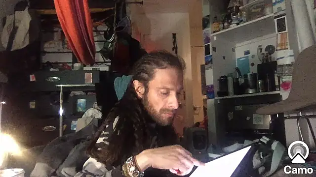 Snapshot of DownstairsSky chatting on 11-19-25, 11:38 DownstairsSky online show from 11-19-25, 11:38